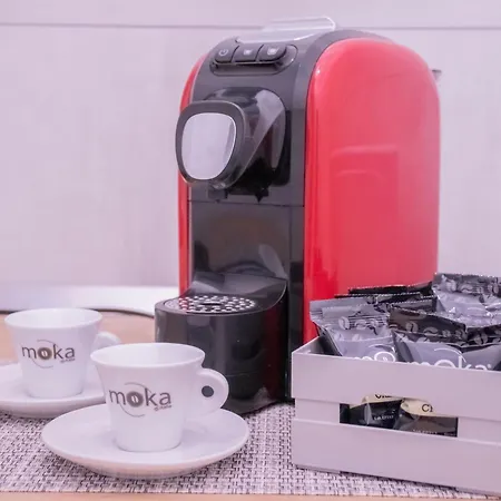 فندق مبيت وإفطار Modern House Monolocali لا كاستيلا