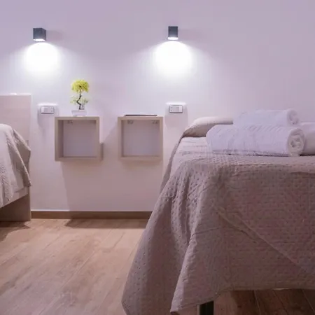 Modern House Monolocali Le Castella (Calabria)