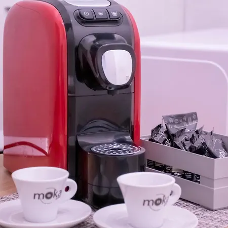 Modern House Monolocali Couette-café